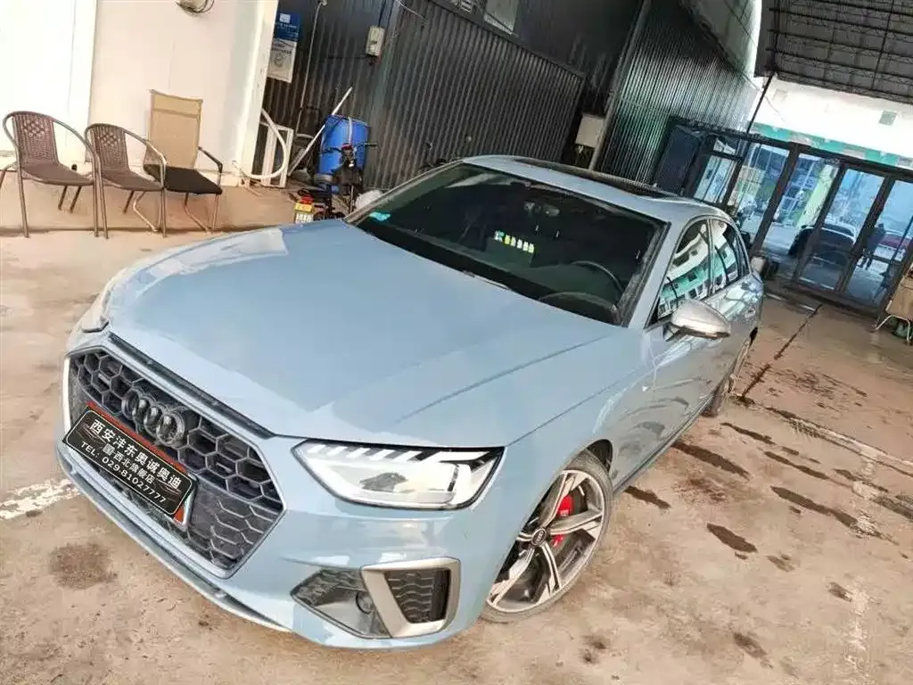Audi A4L 2023 из CN, фото 5