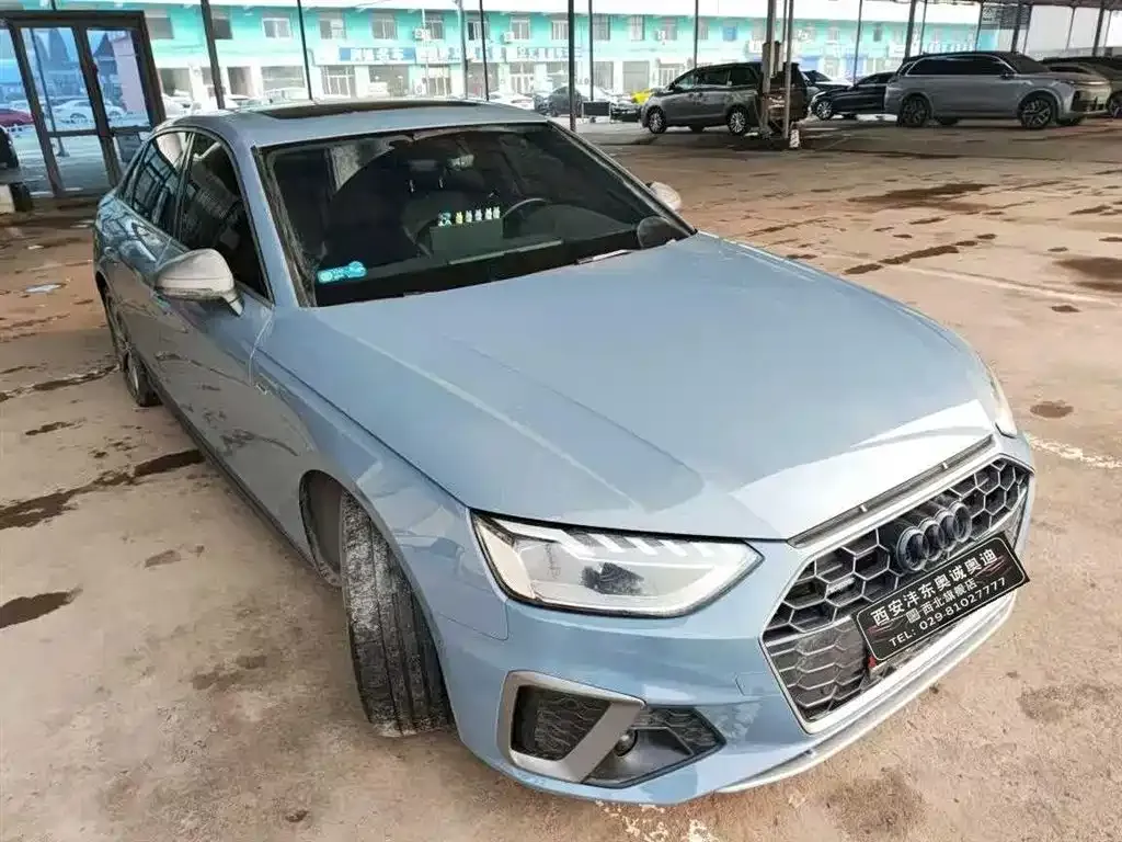Audi A4L 2023 из CN, фото 3