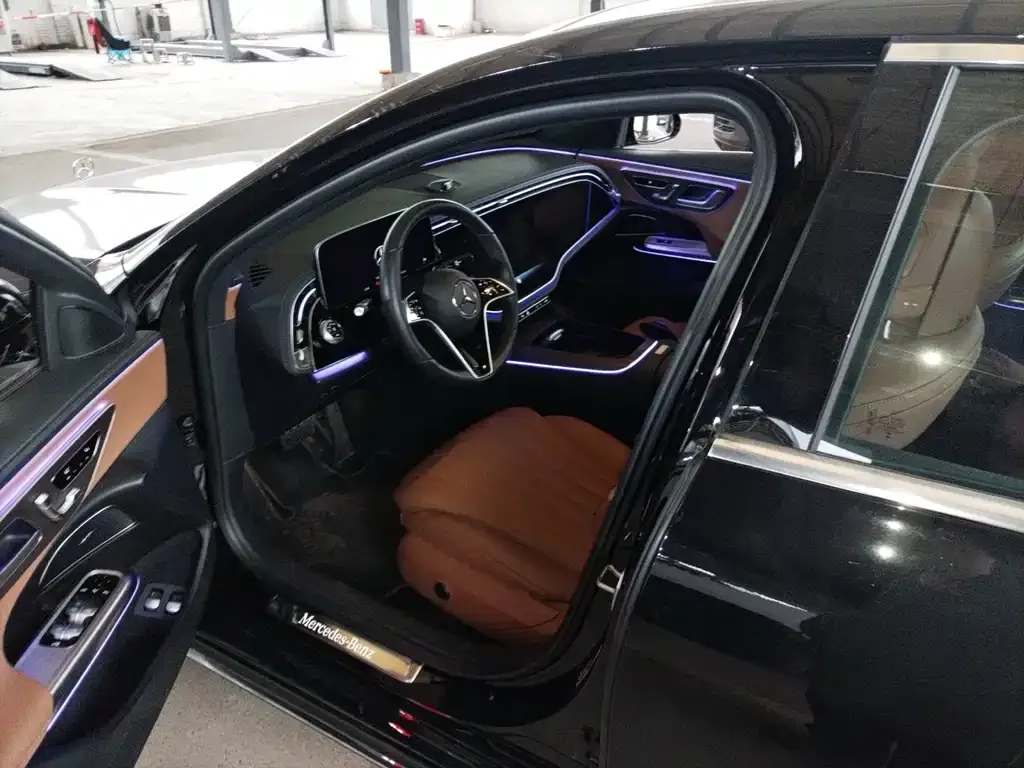 Mercedes-Benz E-Class New Energy 2024 из CN, фото 2