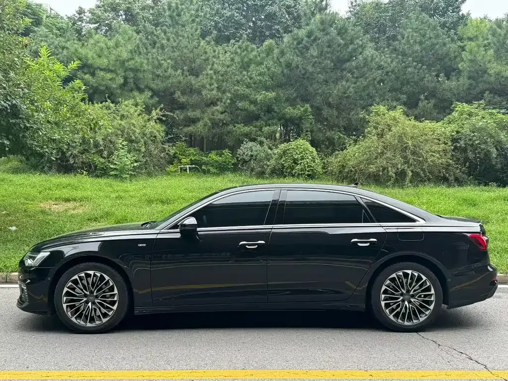 Audi A6L New Energy 2021 из CN, фото 9