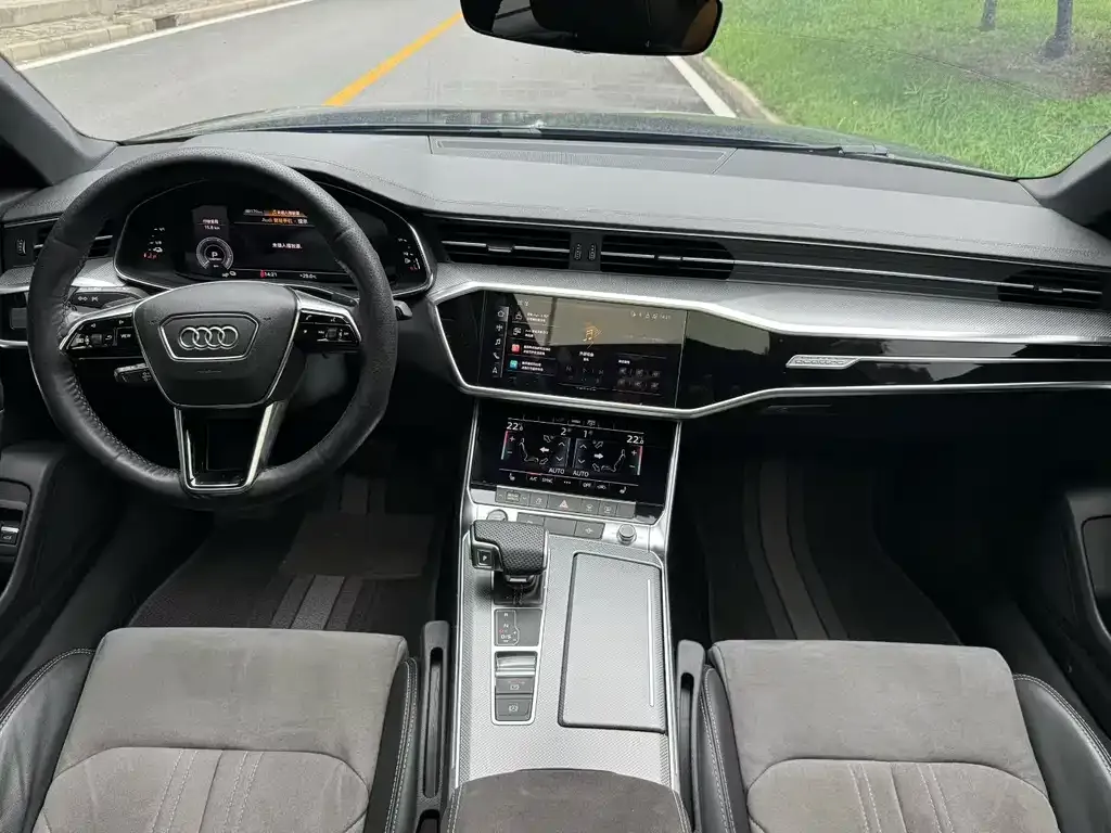 Audi A6L New Energy 2021 из CN, фото 6