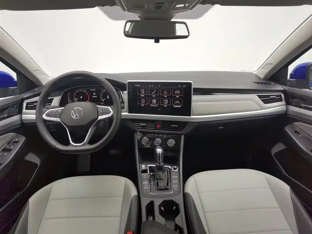 Volkswagen Bora 2023 из CN, фото 9