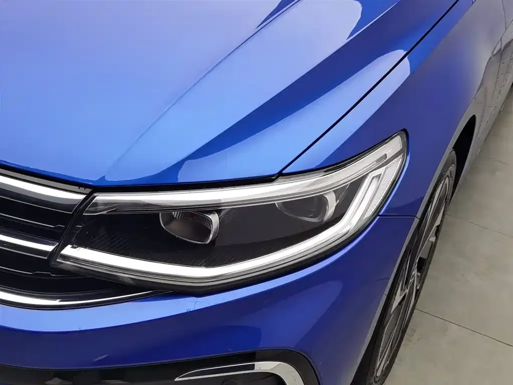 Volkswagen Bora 2023 из CN, фото 6