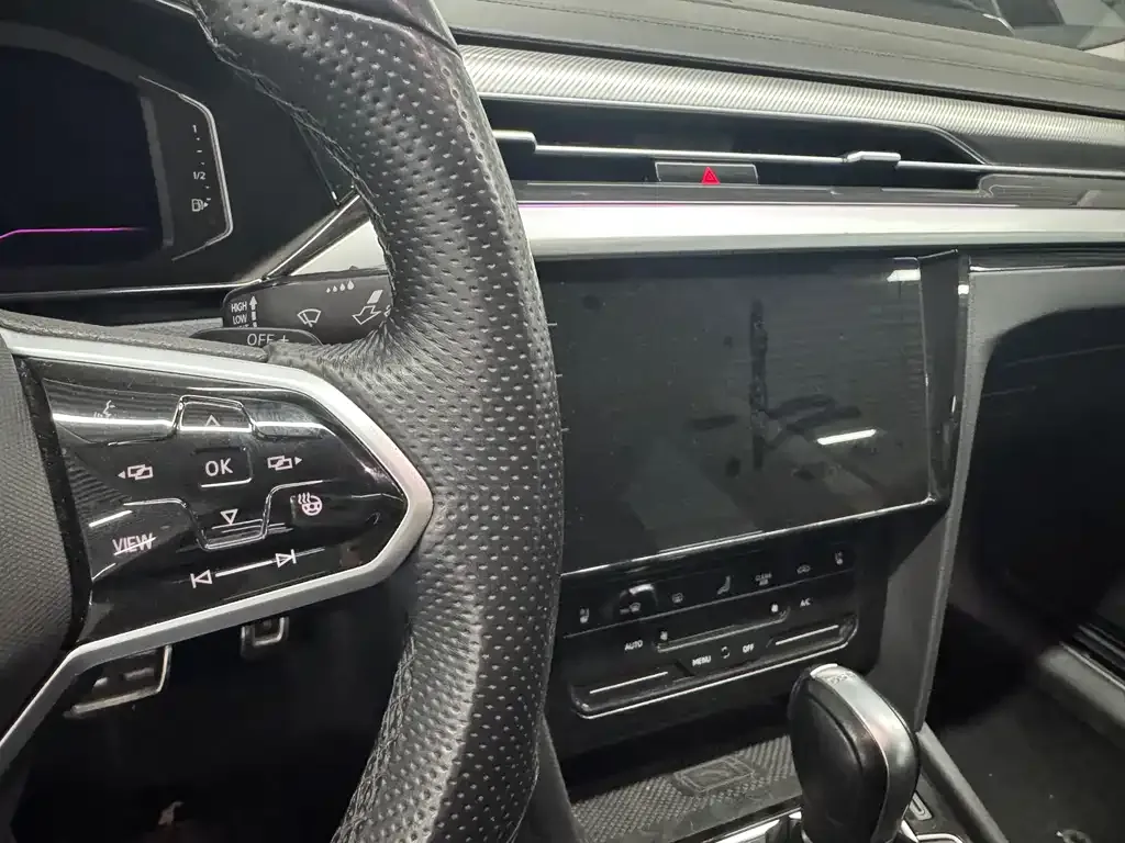 Volkswagen CC 2023 из CN, фото 4