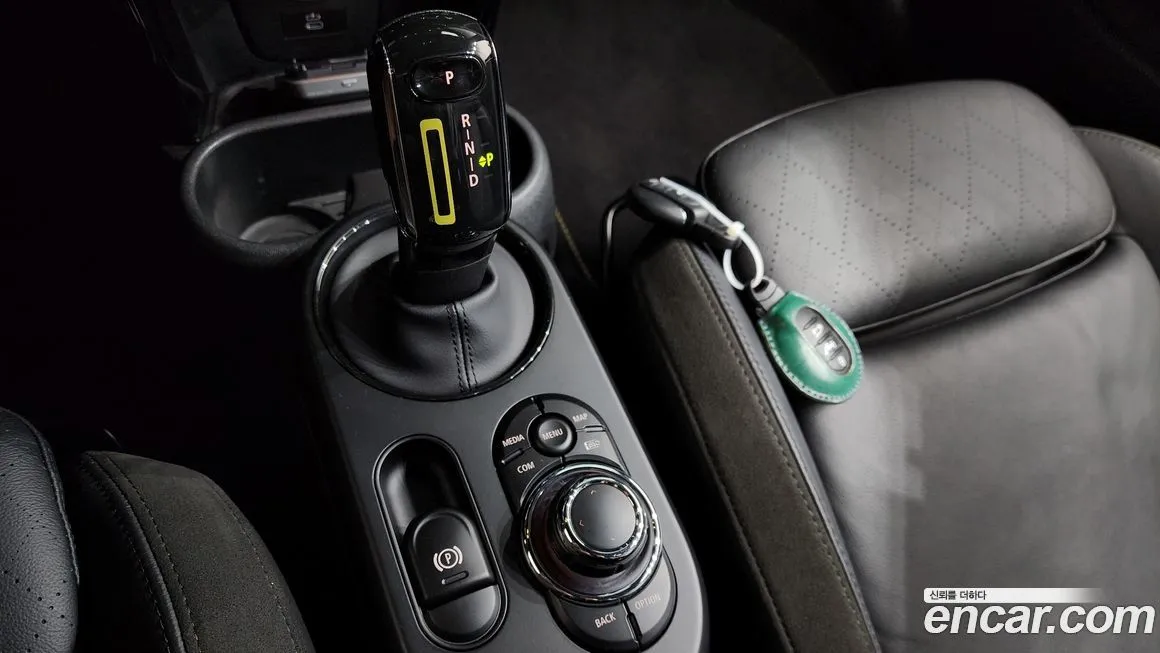 Mini Cooper 2023 из KR, фото 9