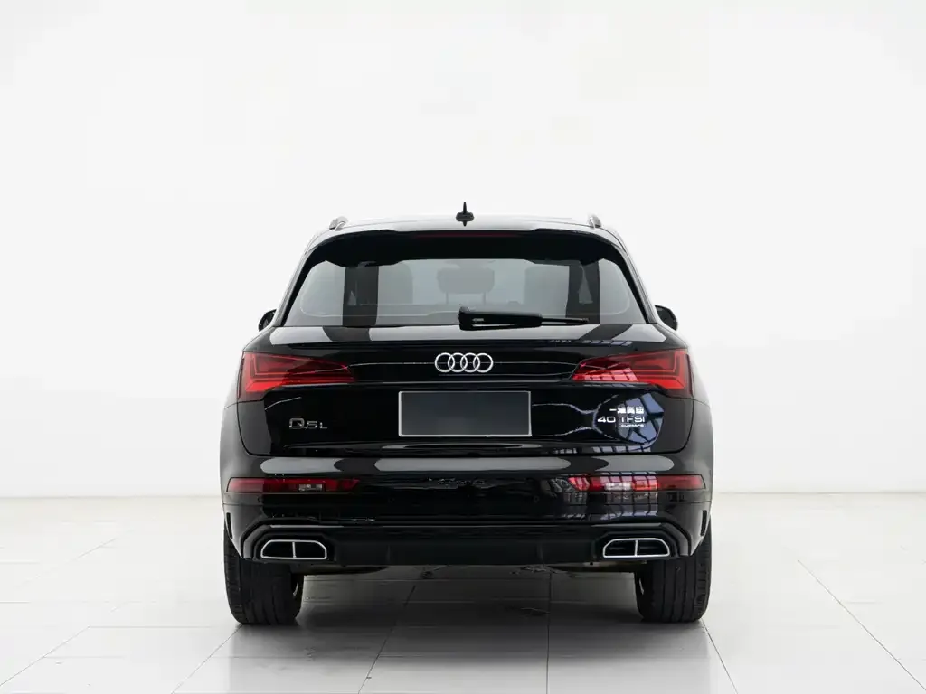 Audi Q5L — фото 3