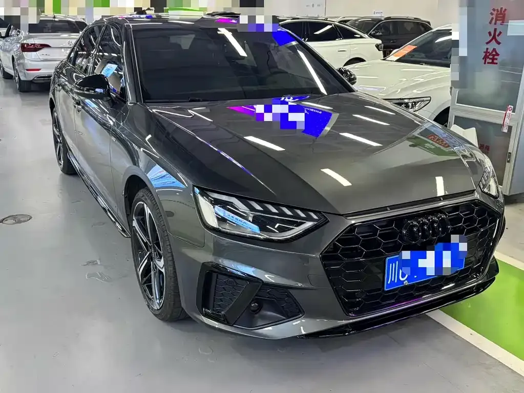 Audi A4L 2025 из CN, фото 5