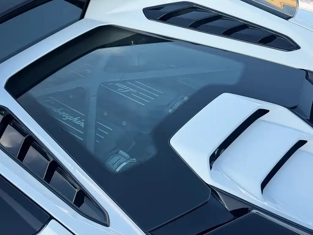 Lamborghini Huracan 2025 из CN, фото 5
