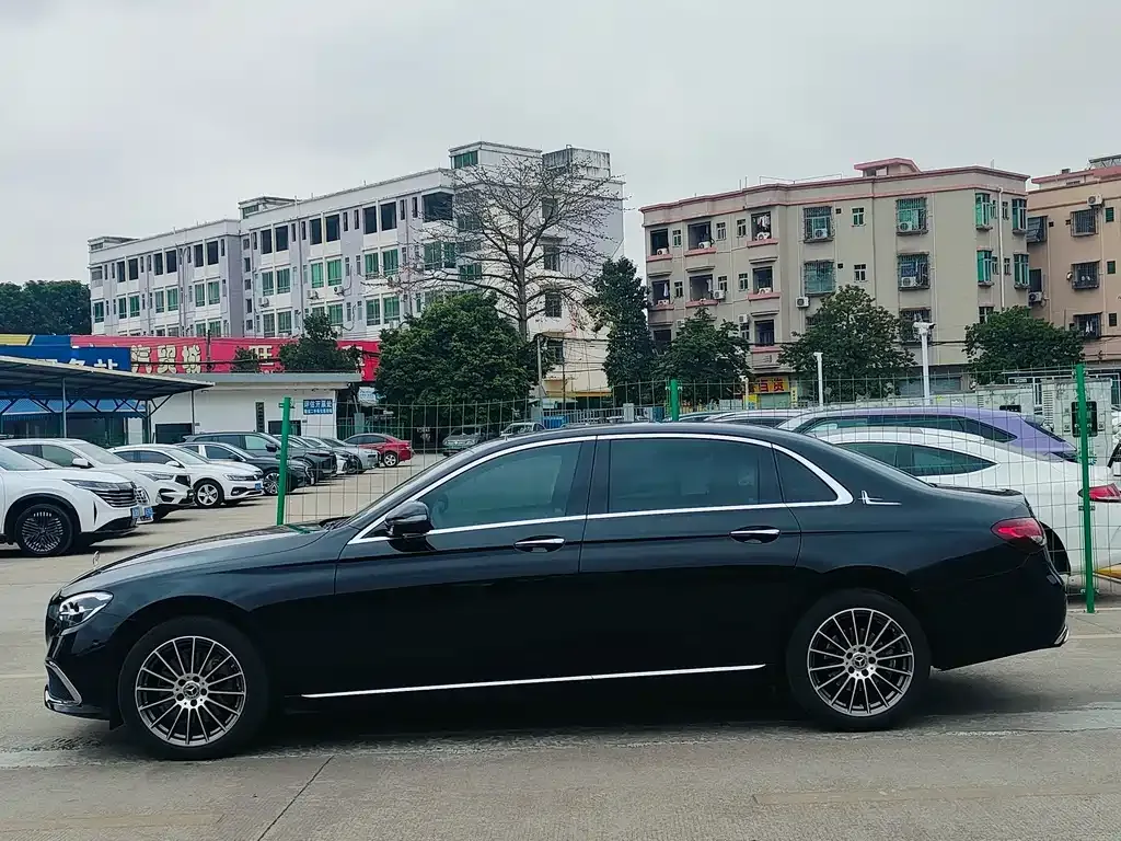 Mercedes-Benz E-Class 2023 из CN, фото 10