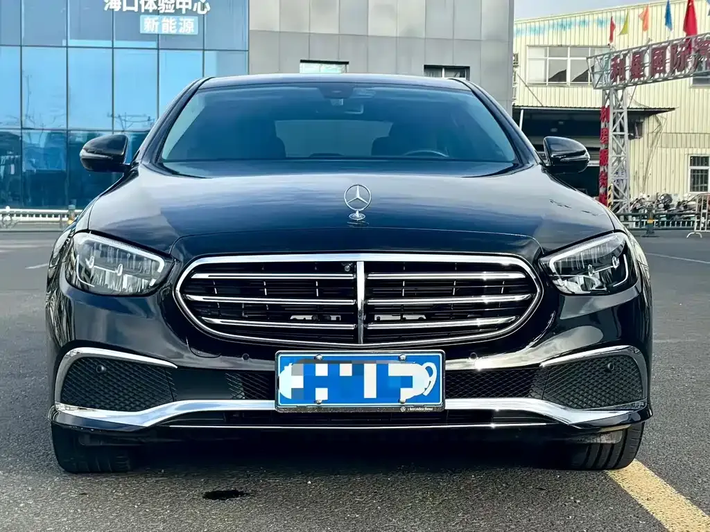 Mercedes-Benz E-Class 2022 из CN, фото 5