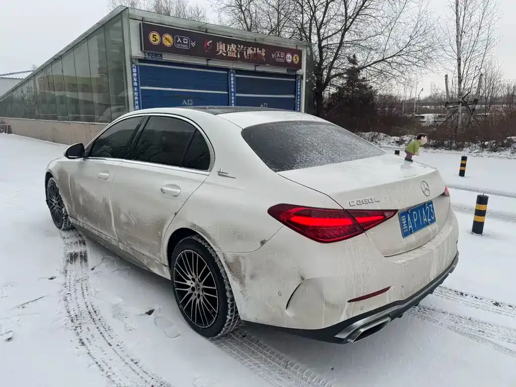 Mercedes-Benz C-Class 2024 из CN, фото 10