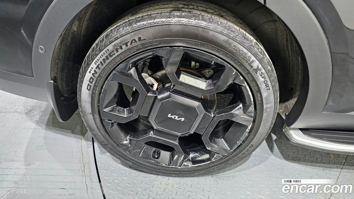 Kia Sorento — фото 8