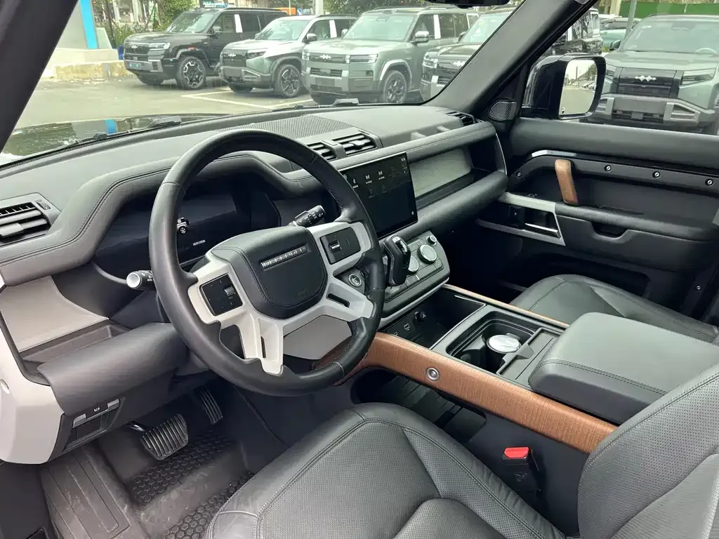 Land Rover Defender 2023 из CN, фото 9