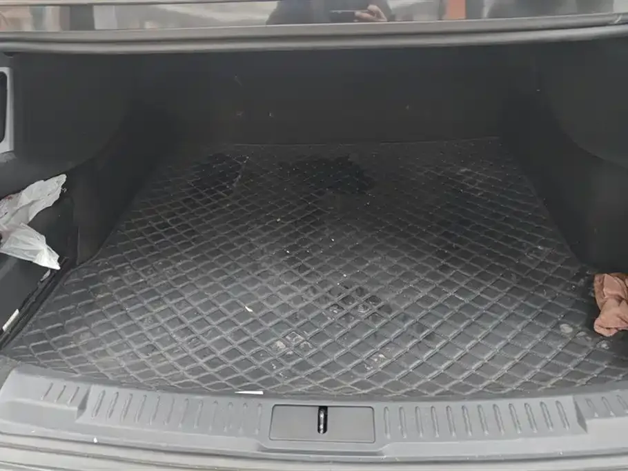 Lincoln Z 2023 из CN, фото 2