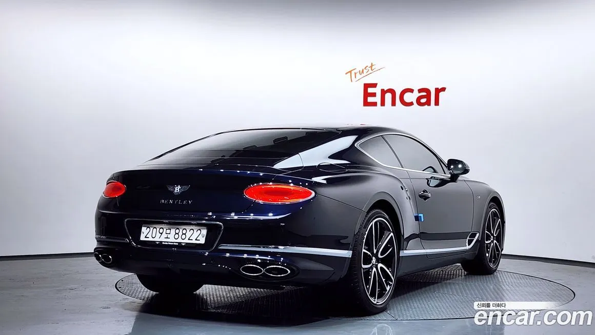 Bentley Continental 2022 из KR, фото 3