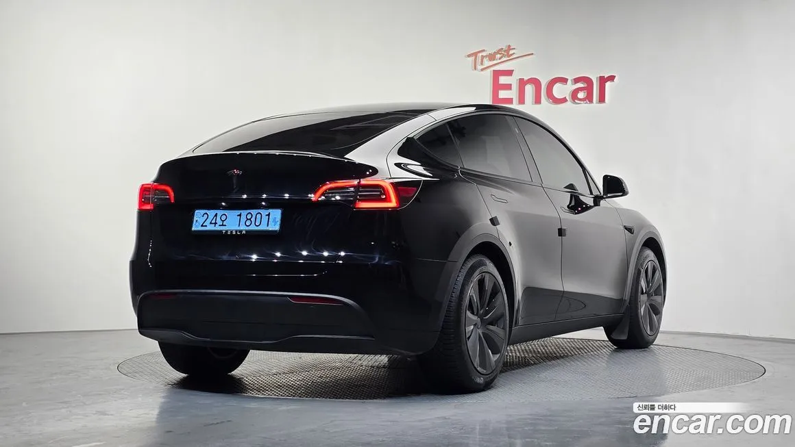 Tesla Model Y 2024 из KR, фото 8