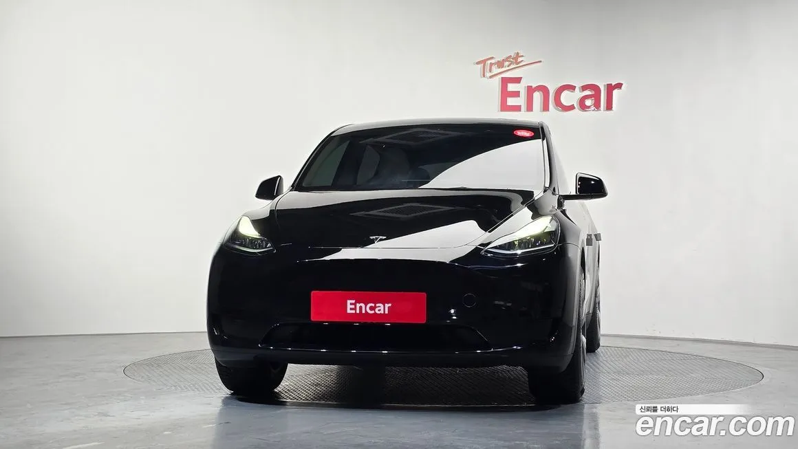 Tesla Model Y 2024 из KR, фото 2