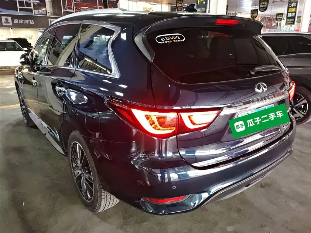 Infiniti QX60 (Import) 2022 из CN, фото 8