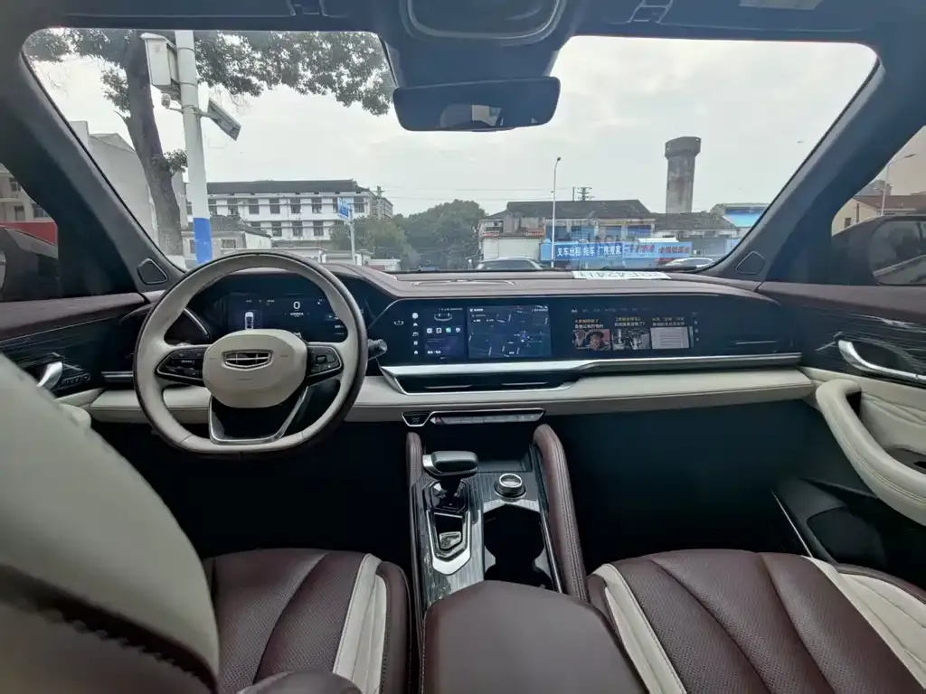 Geely Xingyue L 2022 из CN, фото 2