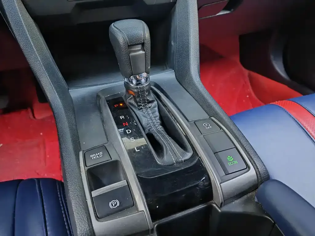 Honda Civic 2022 из CN, фото 8
