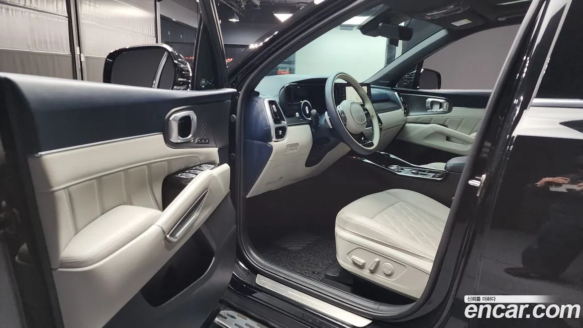 Kia Sorento — фото 8