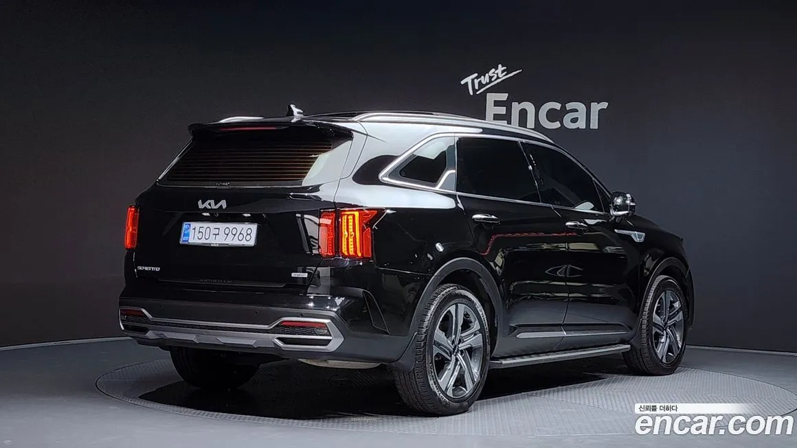 Kia Sorento — фото 3