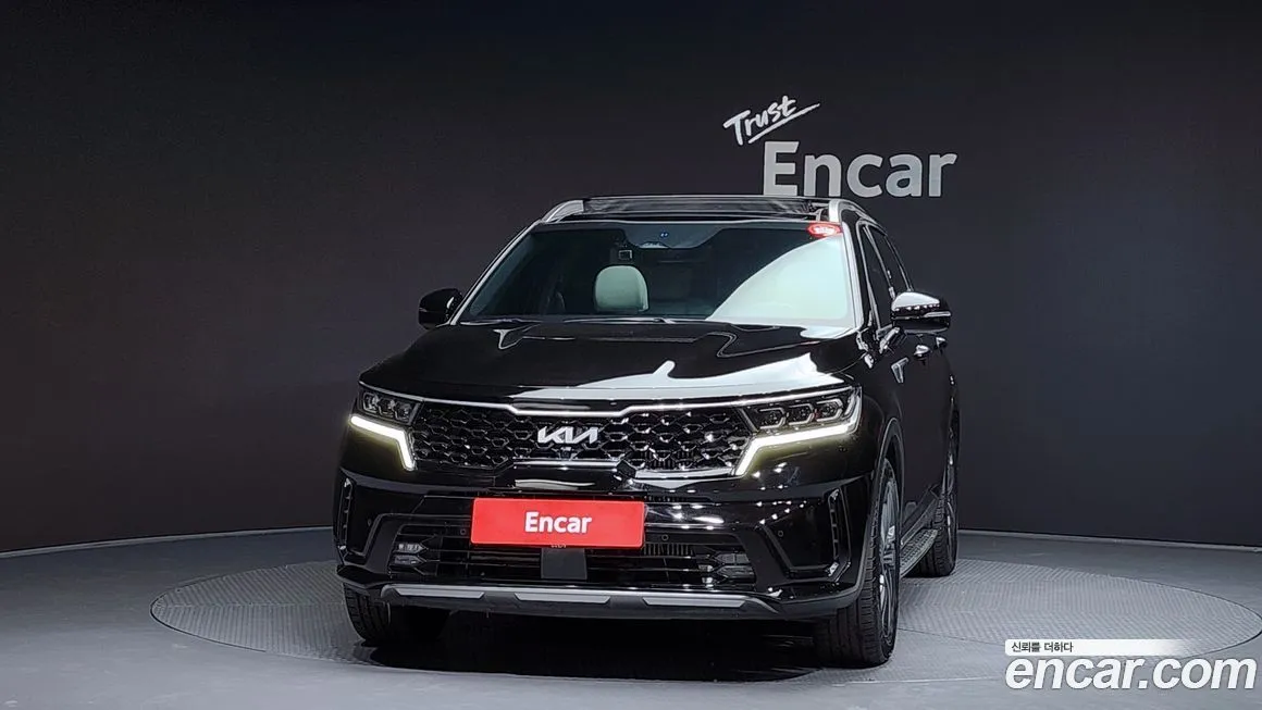 Kia Sorento — фото 6