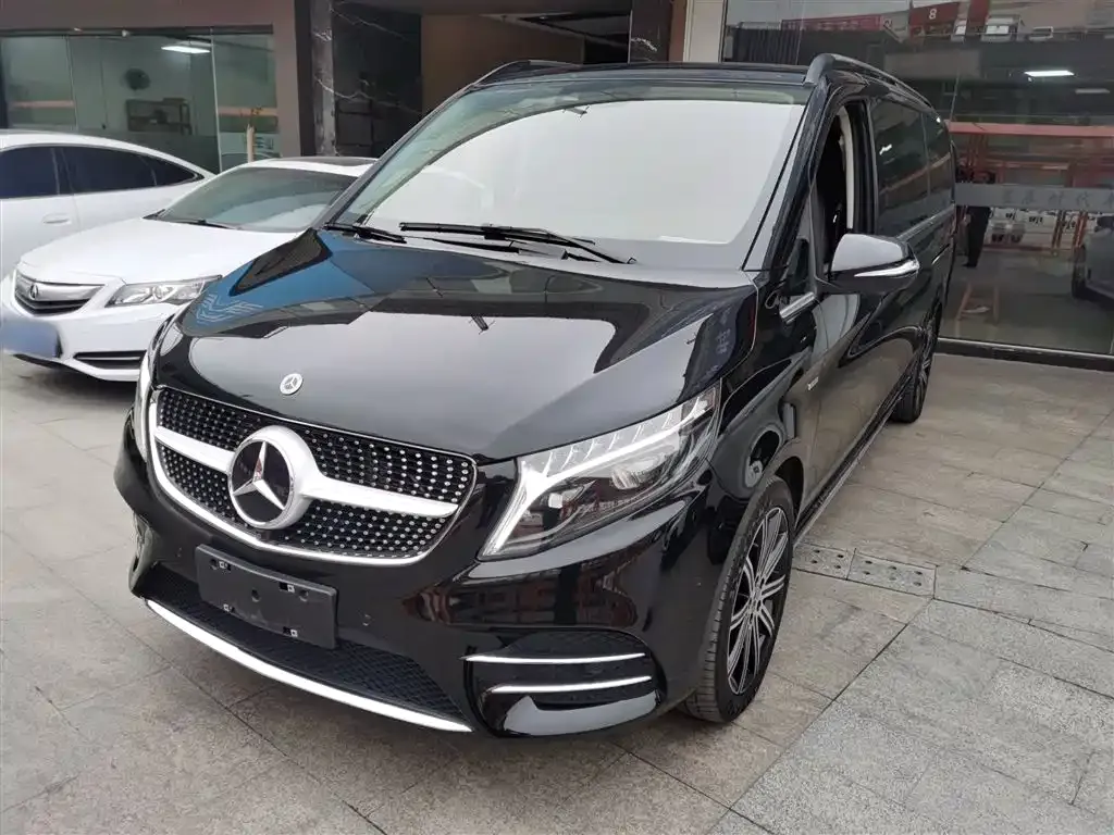 Mercedes-Benz V-Class 2024 из CN, фото 1