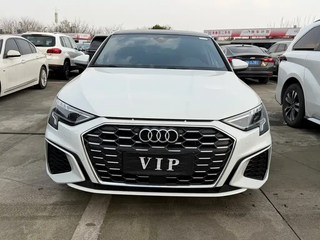 Audi A3 2024 из CN, фото 10