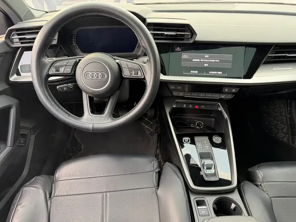 Audi A3 2024 из CN, фото 2