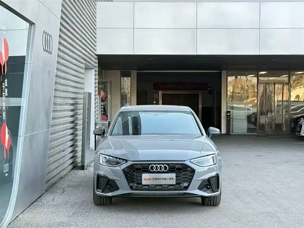 Audi A4L 2025 из CN, фото 4