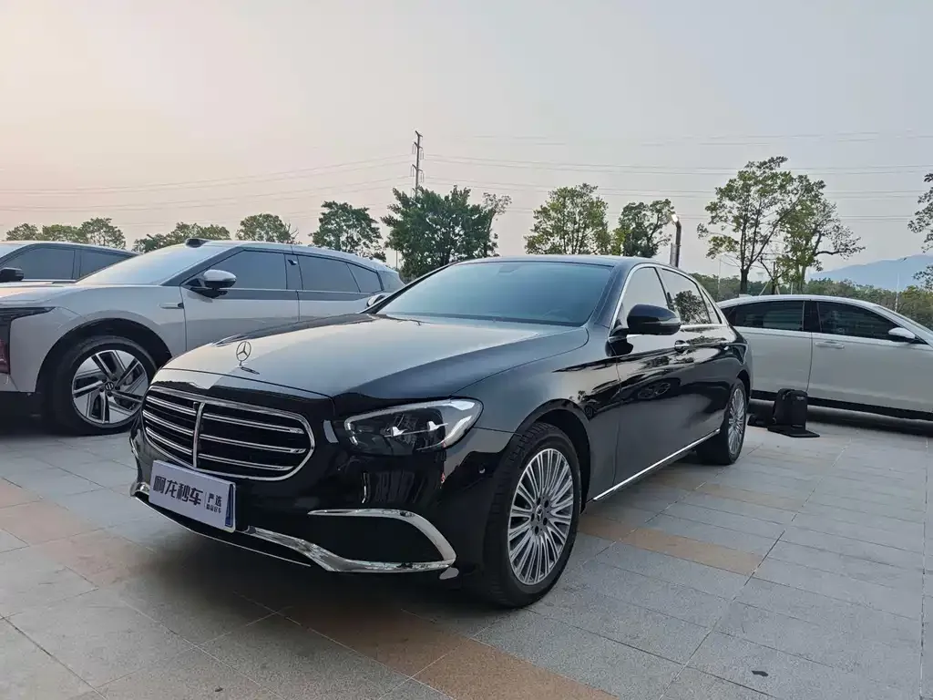 Mercedes-Benz E-Class 2022 из CN, фото 1