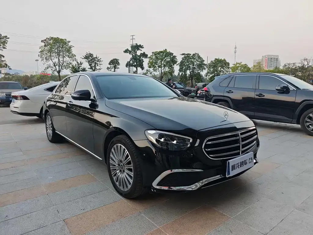 Mercedes-Benz E-Class 2022 из CN, фото 3