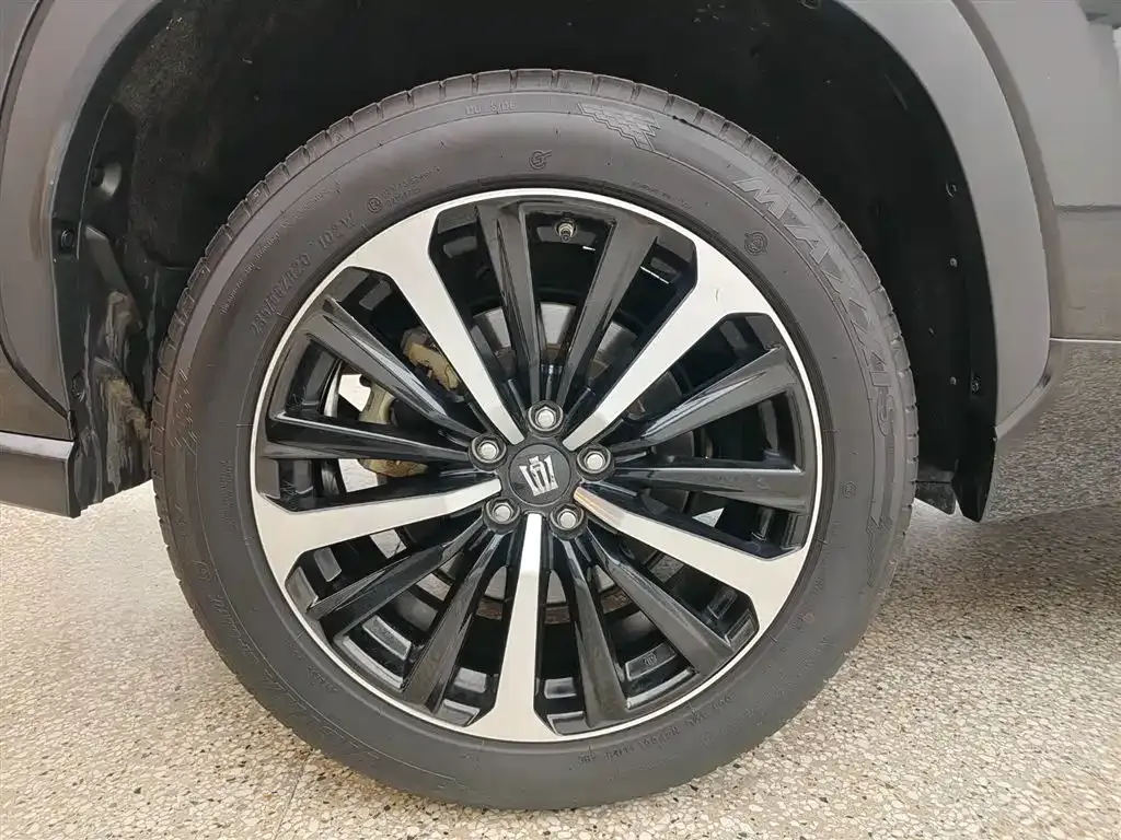 Toyota Crown Kluger 2024 из CN, фото 10