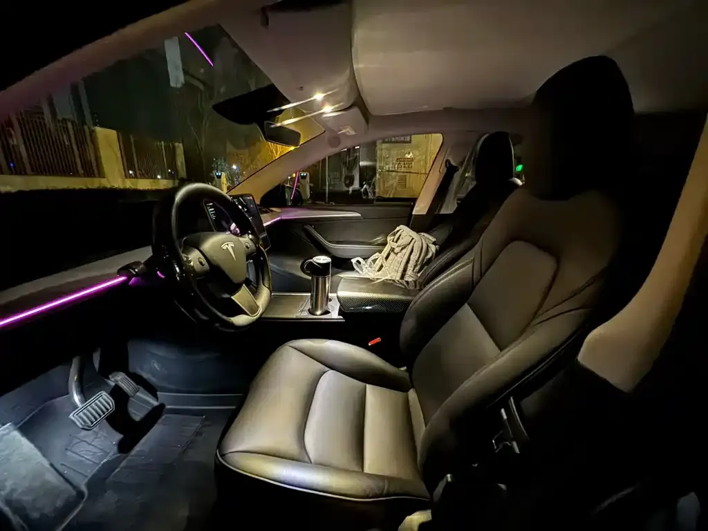 Tesla Model Y 2023 из CN, фото 2