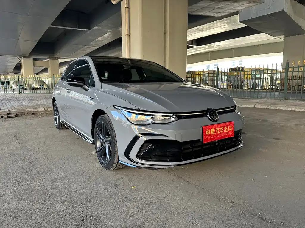 Volkswagen Golf 2022 из CN, фото 8