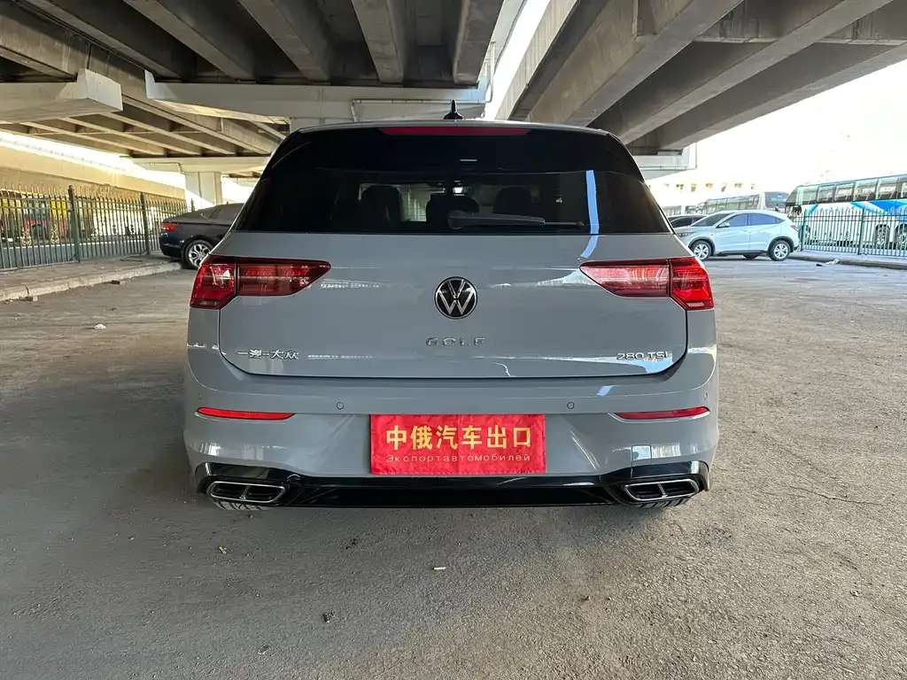 Volkswagen Golf 2022 из CN, фото 10