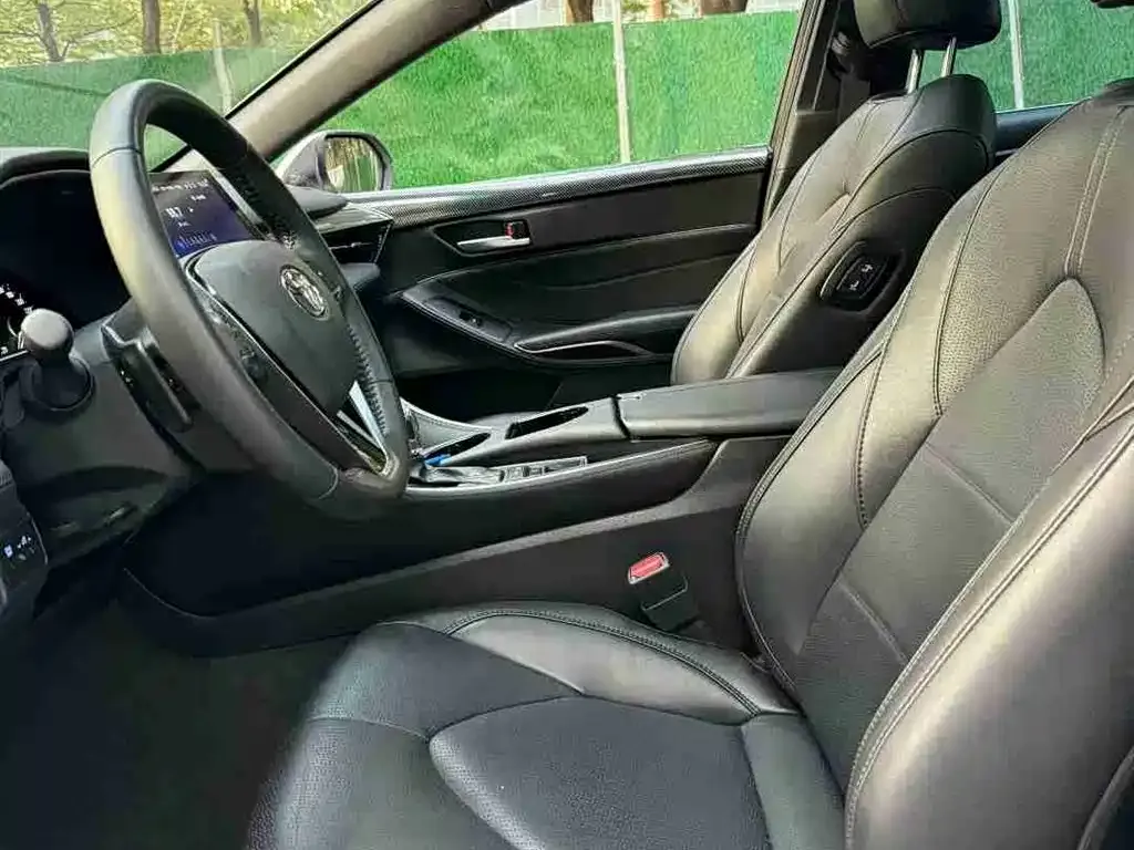 Toyota Avalon 2023 из CN, фото 4