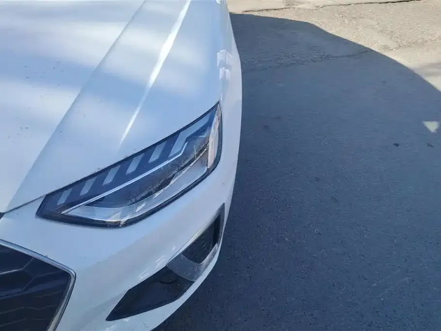 Audi A4L 2024 из CN, фото 6