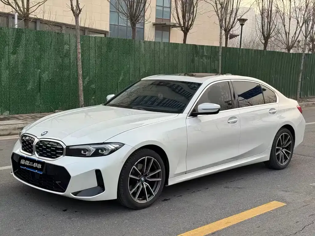 BMW 3 Series 2025 из CN, фото 1