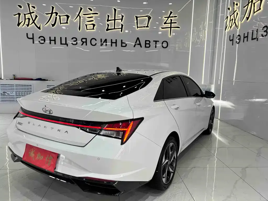 Hyundai Elantra 2023 из CN, фото 6