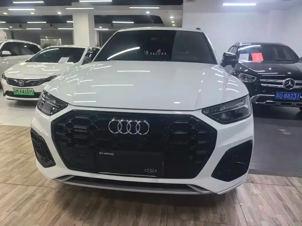 Audi Q5L 2024 из CN, фото 10