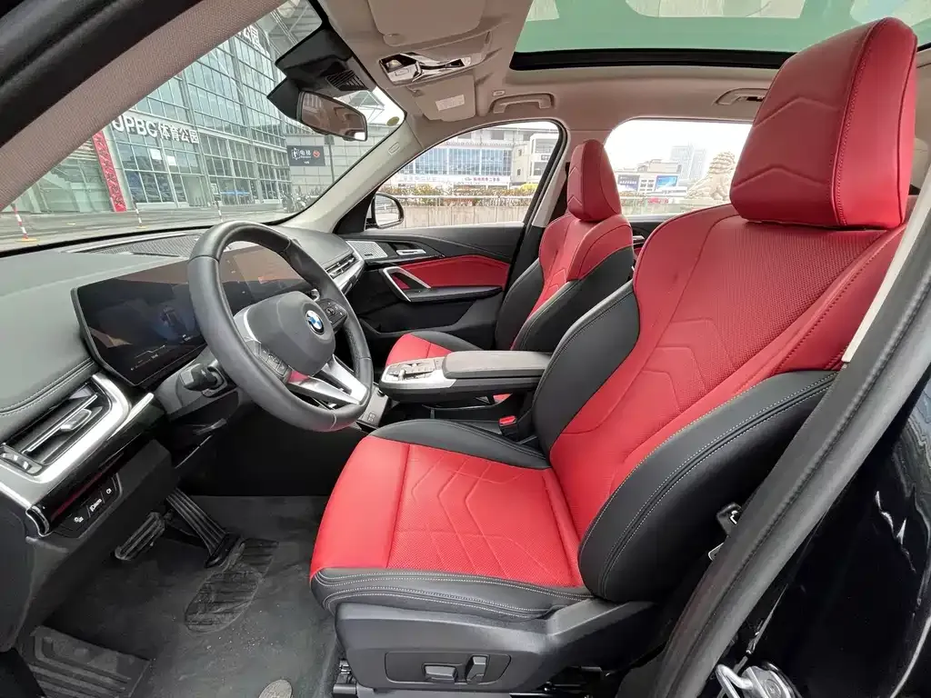 BMW X1 2025 из CN, фото 4