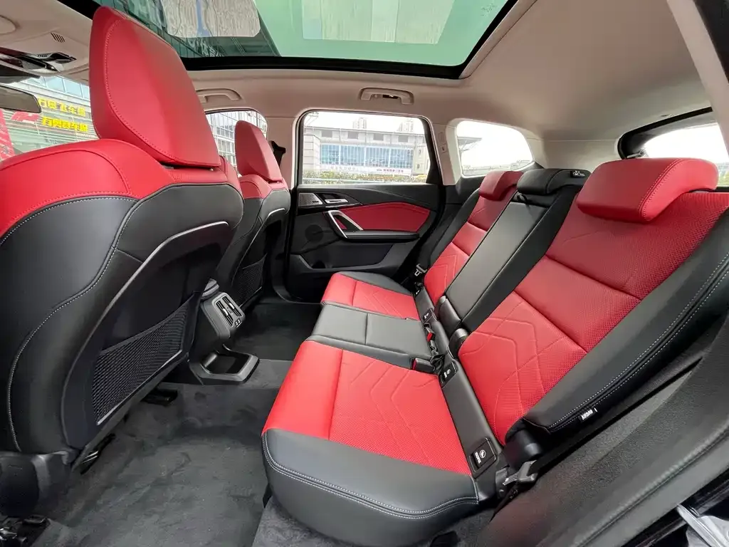 BMW X1 2025 из CN, фото 5