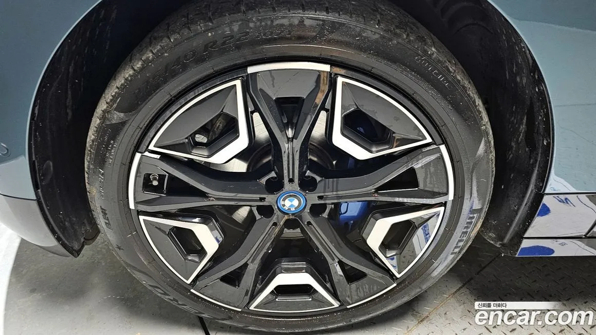 BMW iX 2022 из KR, фото 6