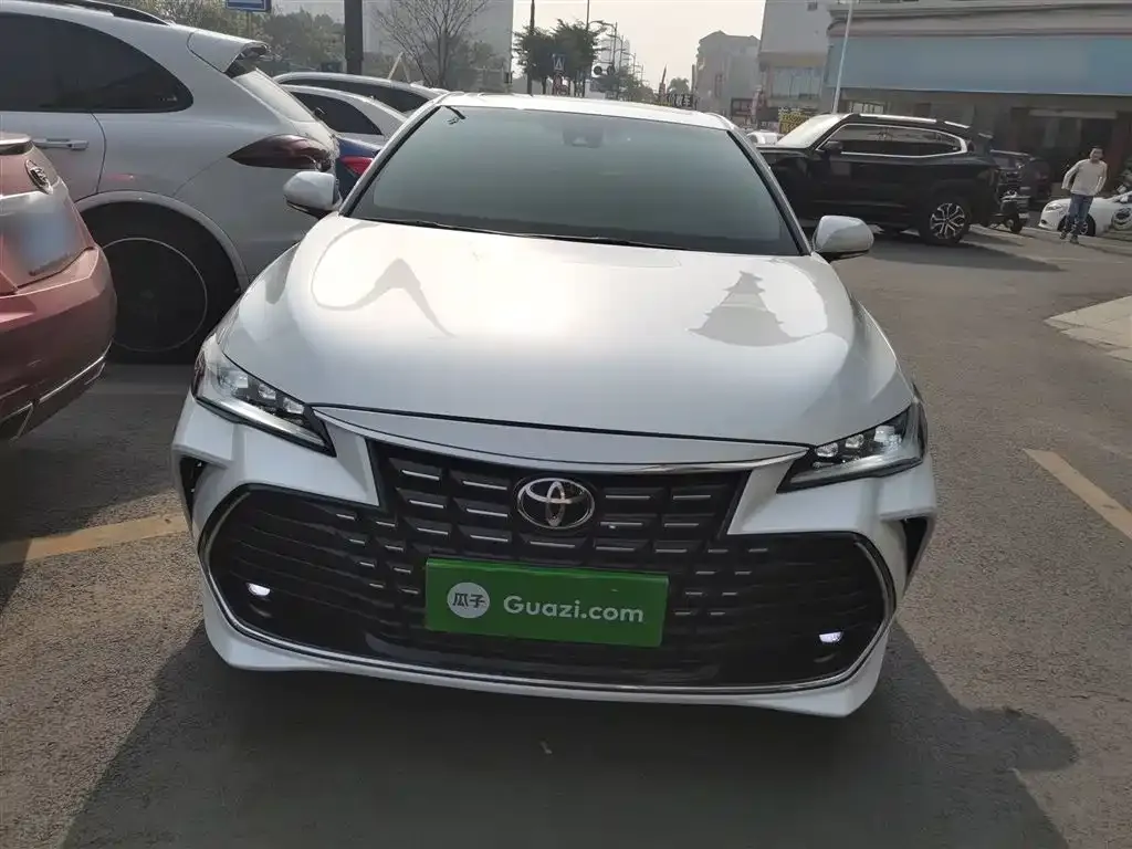 Toyota Avalon 2023 из CN, фото 7