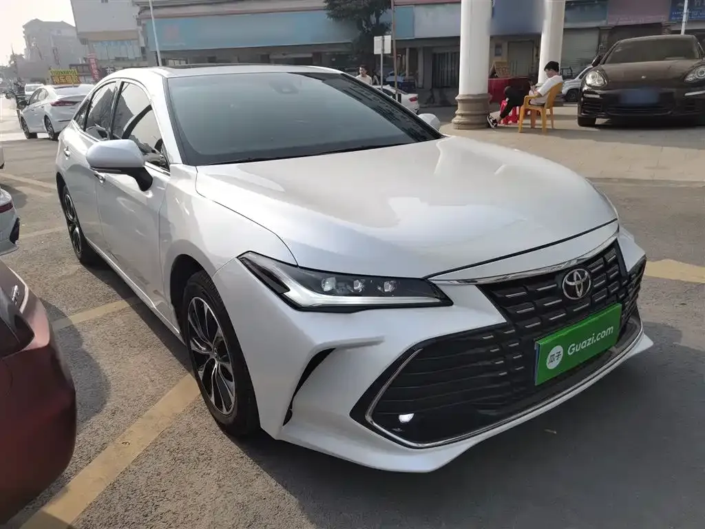 Toyota Avalon 2023 из CN, фото 9
