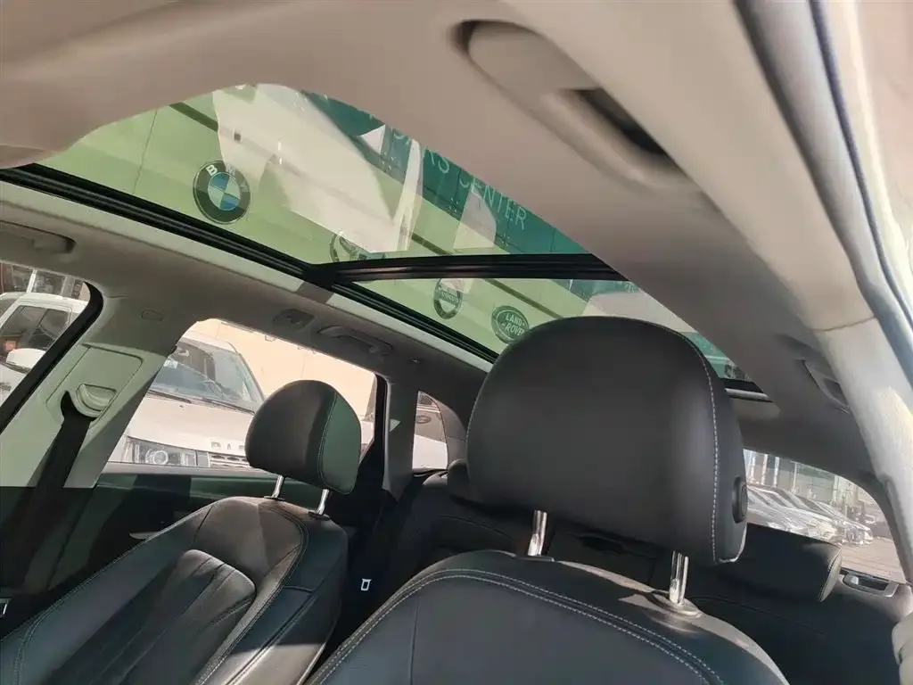 Audi Q5L 2021 из CN, фото 2