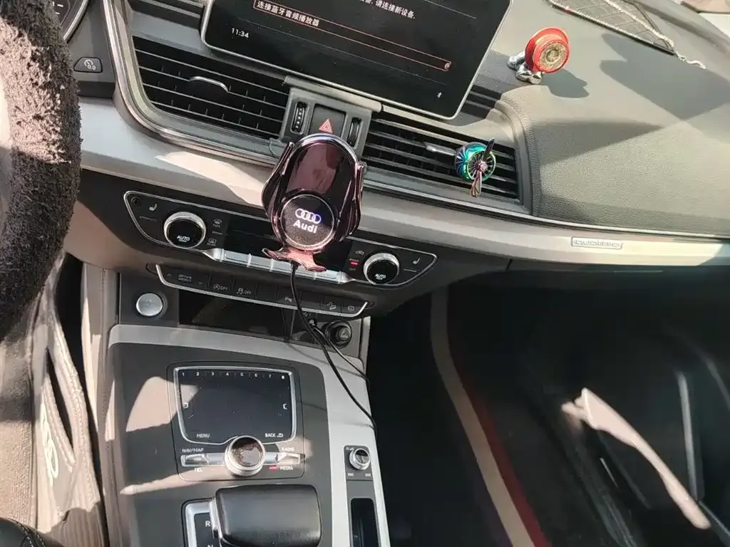 Audi Q5L 2021 из CN, фото 8