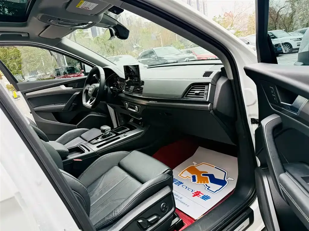 Audi Q5L 2022 из CN, фото 4